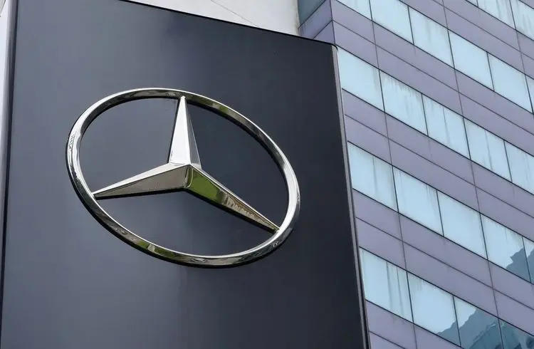 Mercedes-Benz: KBA fordert Aufklärung im Abgasskandal