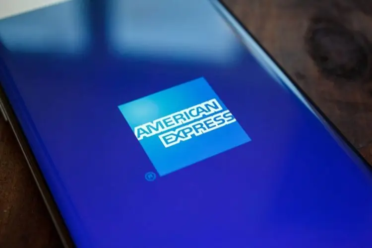 American Express integriert eine PayPal Option in seine Kreditkarten