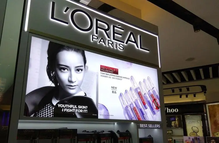 L'Oréal stellt Werbeausgaben auf Twitter ein