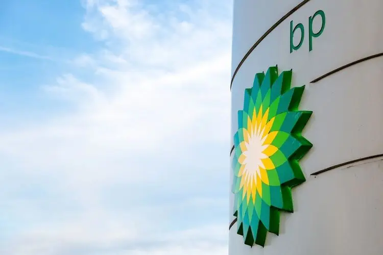 BP will Ladestationen für Elektroautos in Großbritannien aufstocken