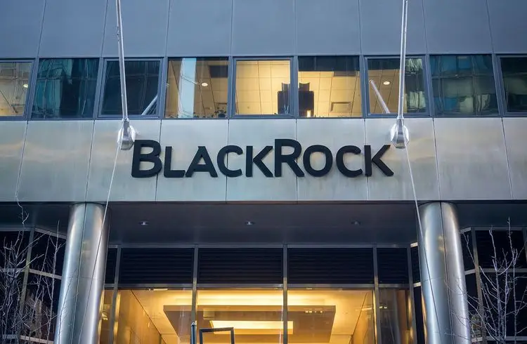 Vanguard schickt sich an, BlackRock als Verwalter des größten Anleihen-ETF zu verdrängen