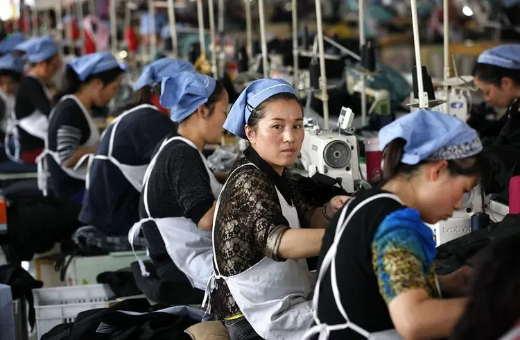 Chinas Wirtschaftserholung verlangsamt sich trotz Lockerung der Corona-Maßnahmen