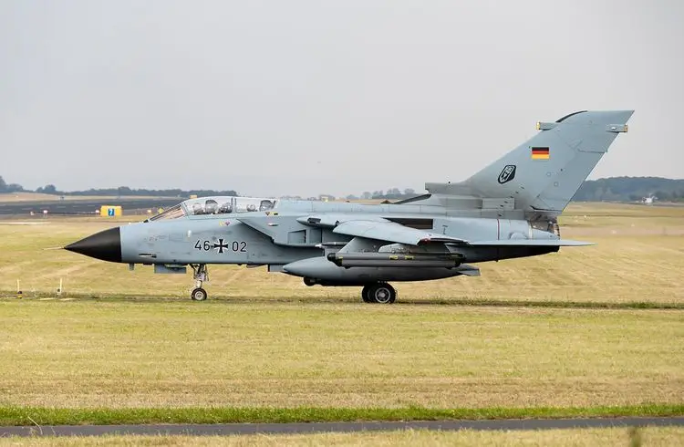 Deutschland schickt 13 Kampfflugzeuge nach Australien