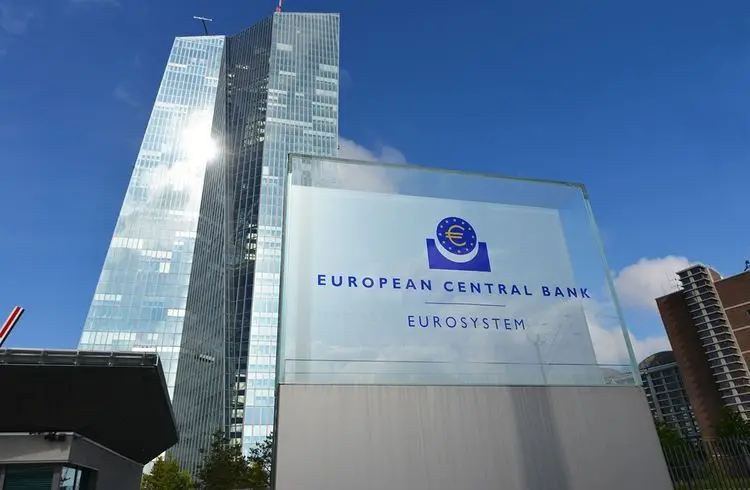 EZB-Zinserhöhung unsicher: Banken in Sorge