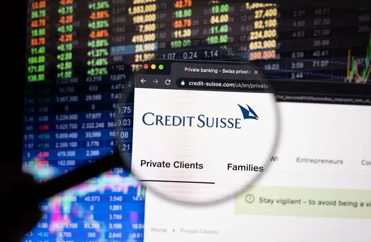 Aktien von Credit Suisse stürzen ab