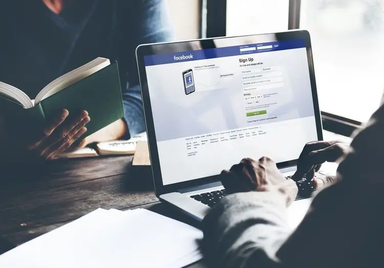 Facebook bietet jetzt auch Whatsapp-Shopping an