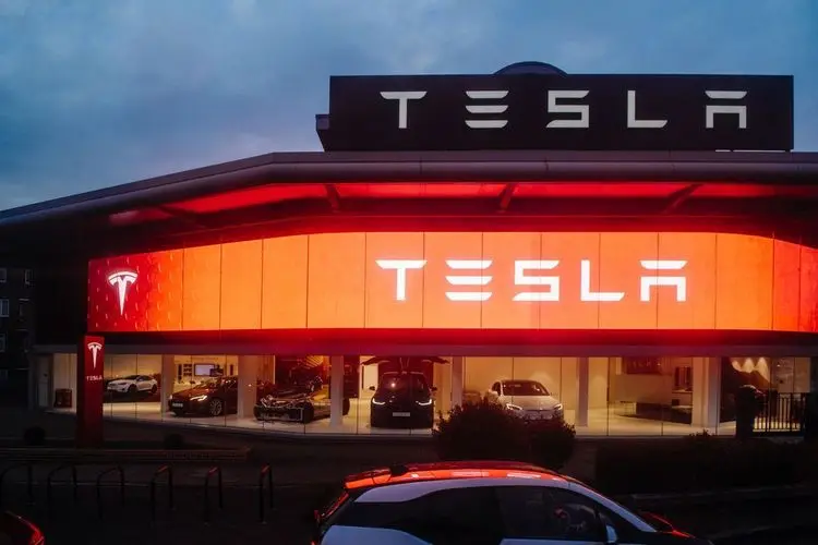 Tesla boomt weiter