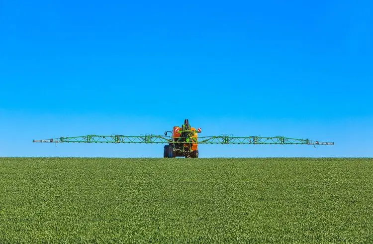 Glyphosat-Zulassung in der EU: Kontroverse Entscheidung mit weitreichenden Folgen
