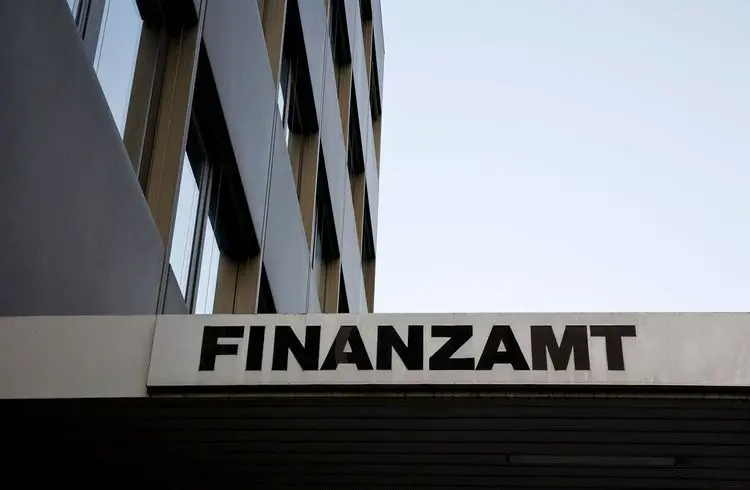 Steueränderungen 2024: Mehr Geld für Familien und längere Fristen für die Steuererklärung