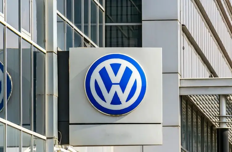 VW drosselt E-Auto-Produktion