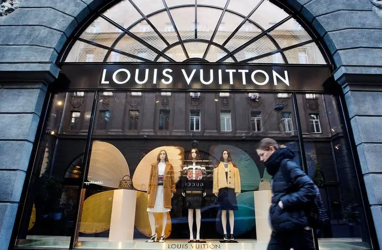 LVMH-Umsatz enttäuscht Erwartungen: Luxusbranche in Unsicherheit
