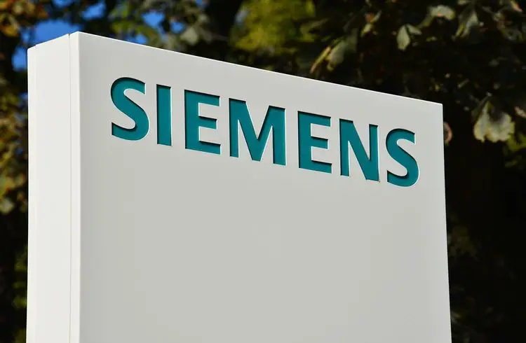 Siemens' KI-Partnerschaft mit Amazon: Die Zukunft der Industriedigitalisierung