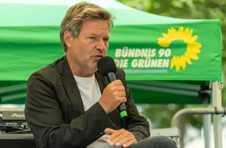 Habecks Entschlossenheit: Milliarden für Klima