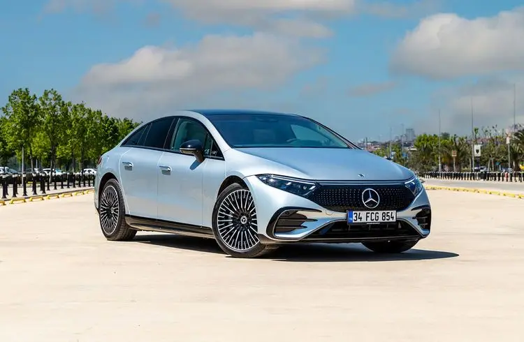 Mercedes' Strategie zur Rettung seiner Elektroauto-Sparte