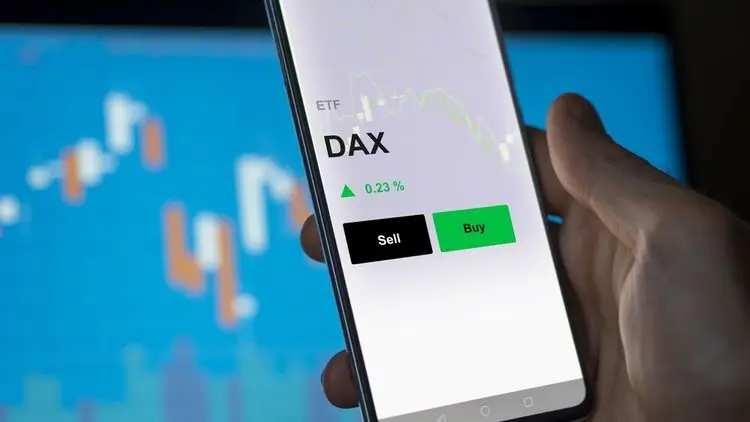 DAX schließt mit leichten Verlusten nach EZB-Entscheidung