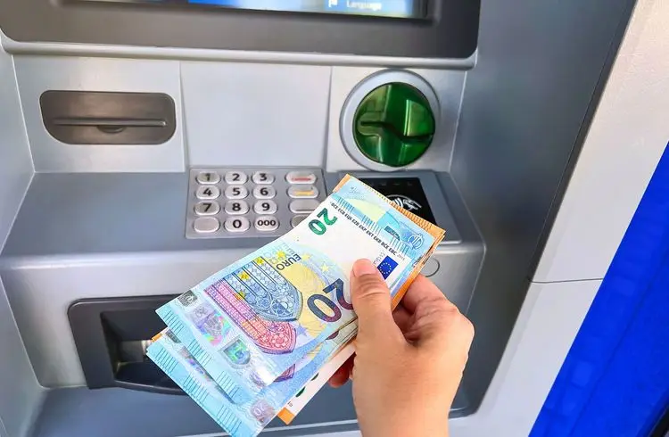 Rasanter Rückgang der Geldautomaten in Deutschland