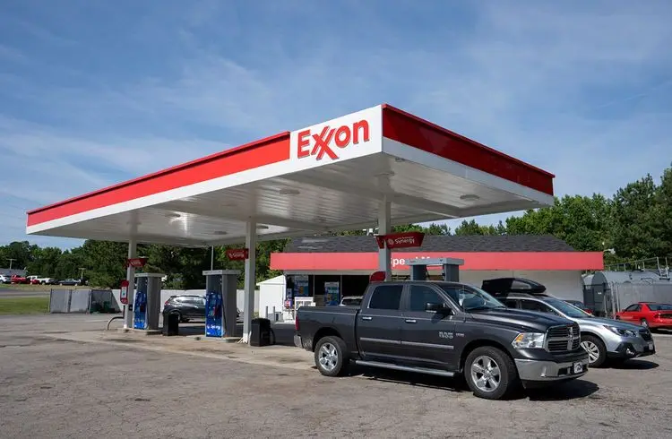 Rückgang bei Exxon und Chevron