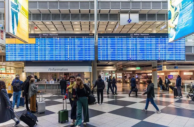 Eisregen legt Flugbetrieb in München lahm