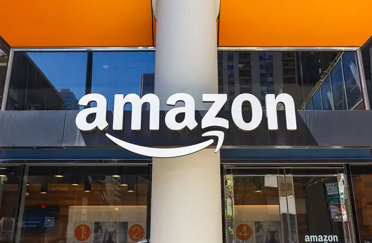 Amazon führt neue Versandkosten für Abholstationen ein