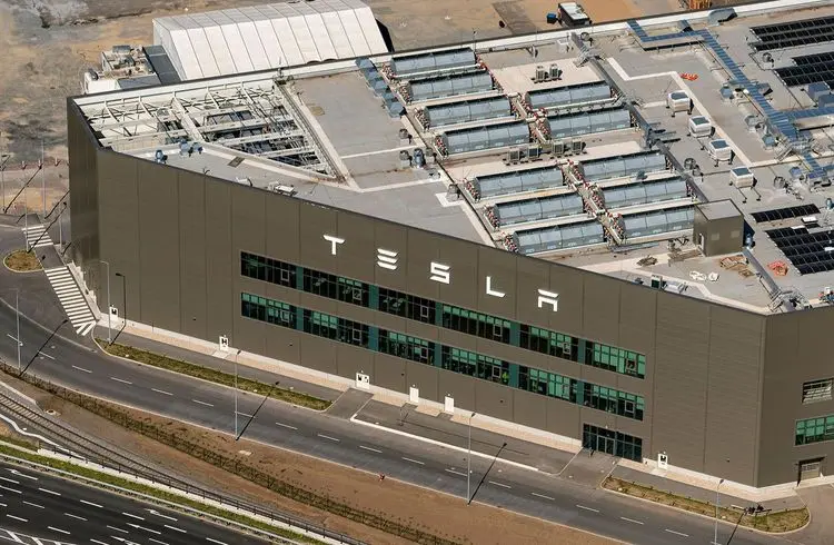 Tesla startet Batterieproduktion in Grünheide neu