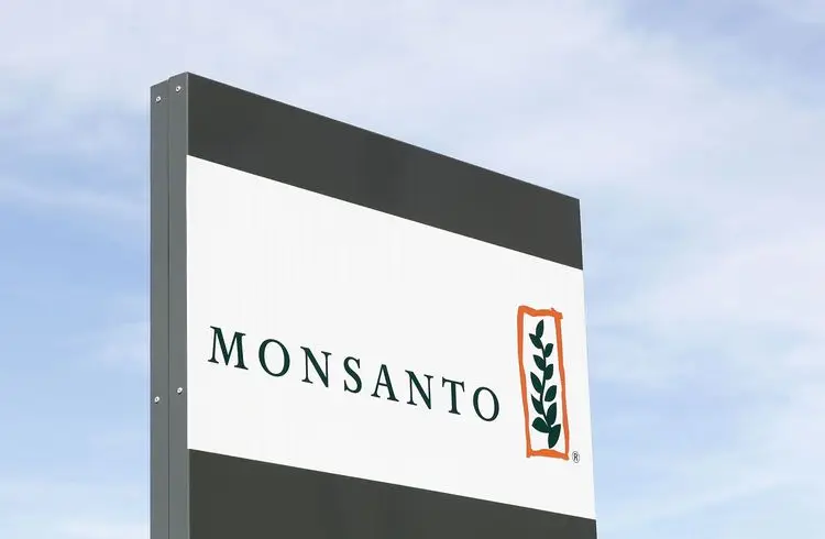 Millionenstrafe für Monsanto: PCB-Skandal erschüttert Bayer