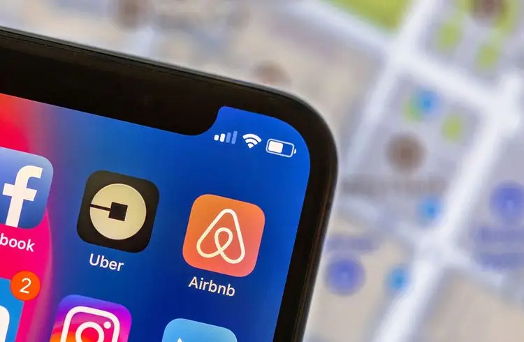  Spanien lässt zehntausende Airbnb-Wohnungen löschen